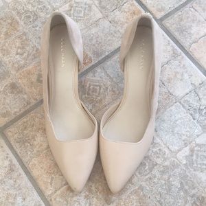 Cole Haan nude Rendon heel in size 7.5.